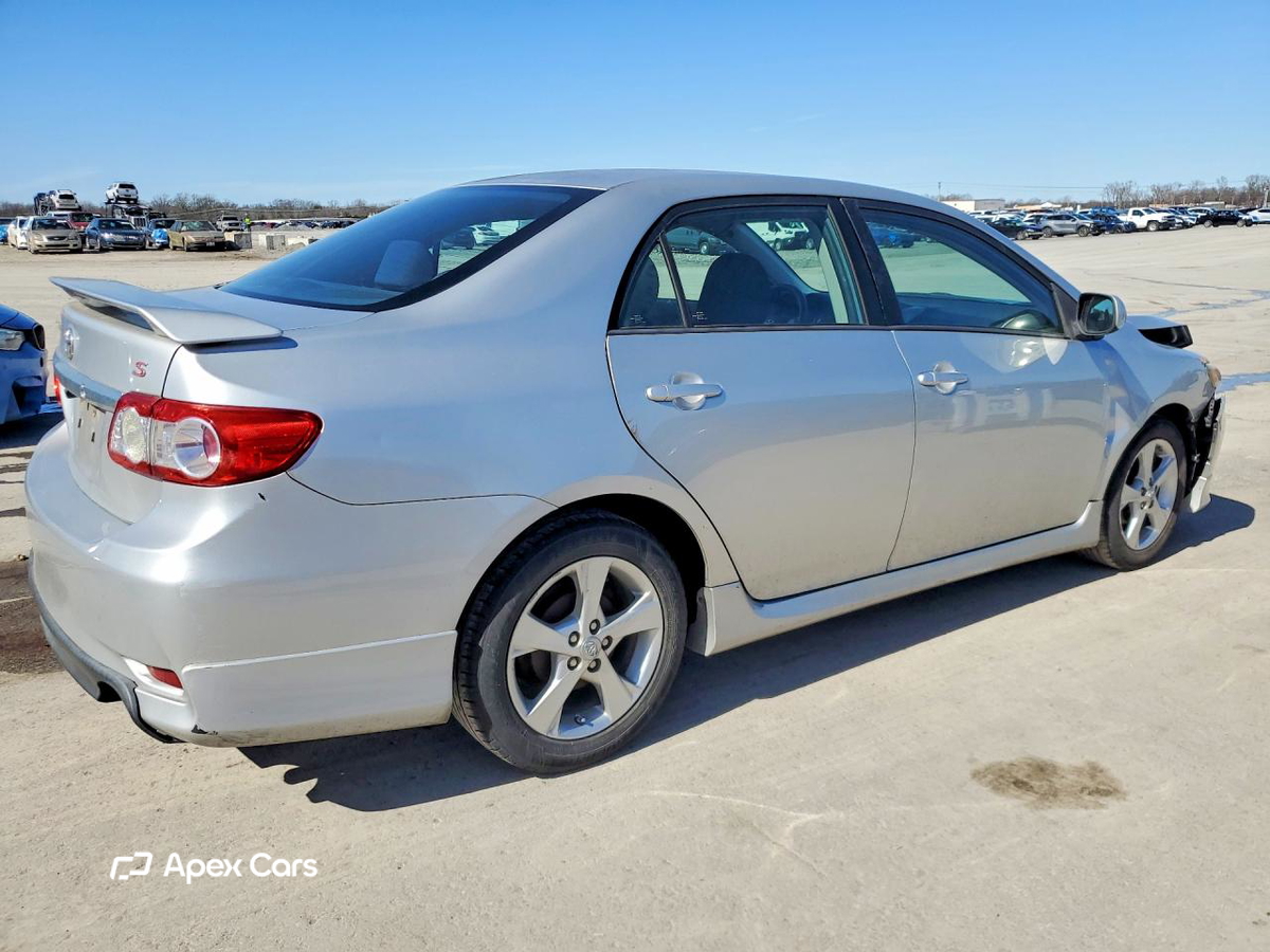 Toyota Corolla 2013