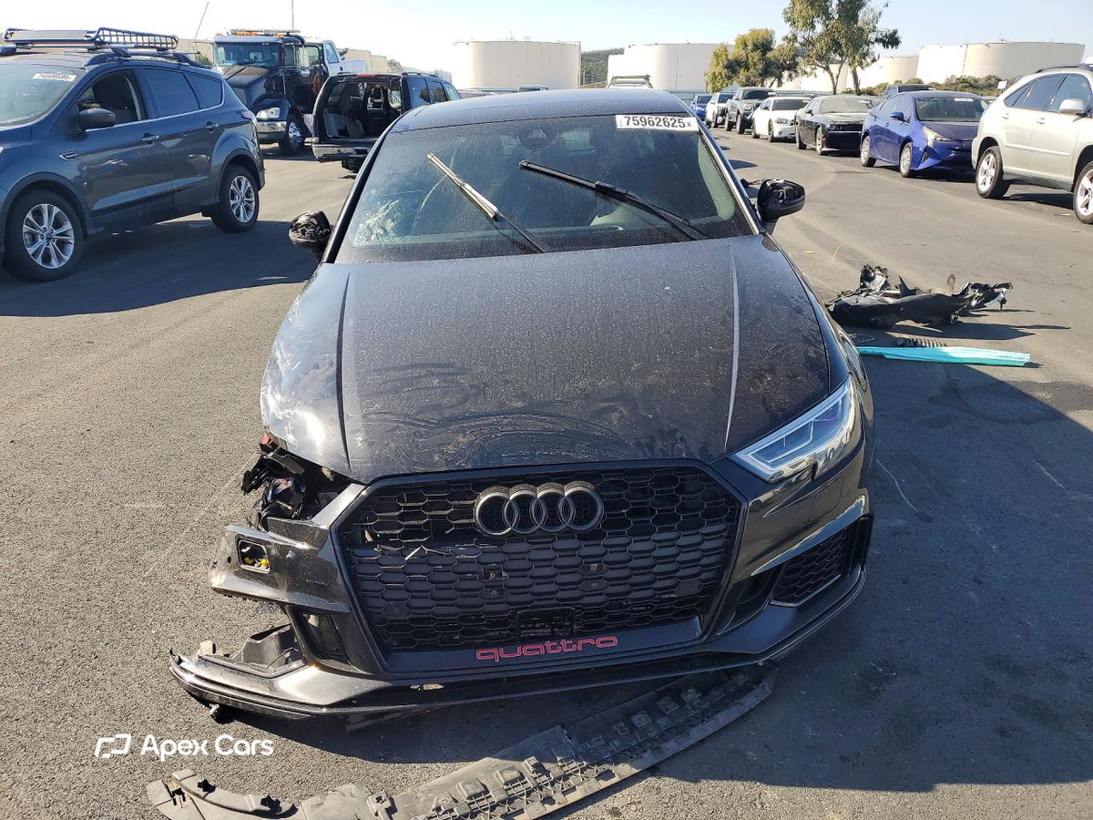 Audi RS3 2019
