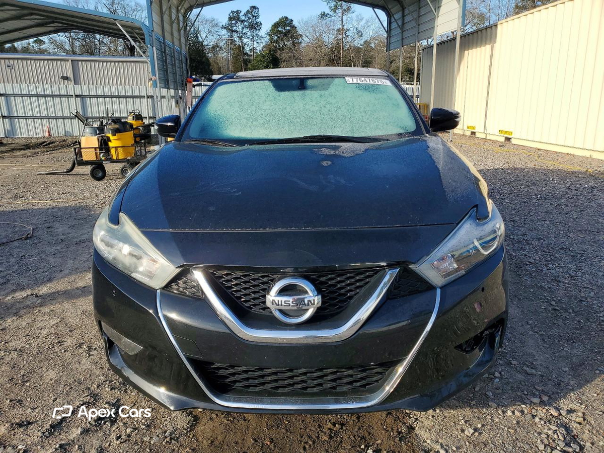 Nissan Maxima 2018
