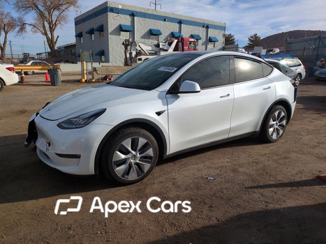 Tesla Model Y 2023 - Zdjęcie 1 z 12