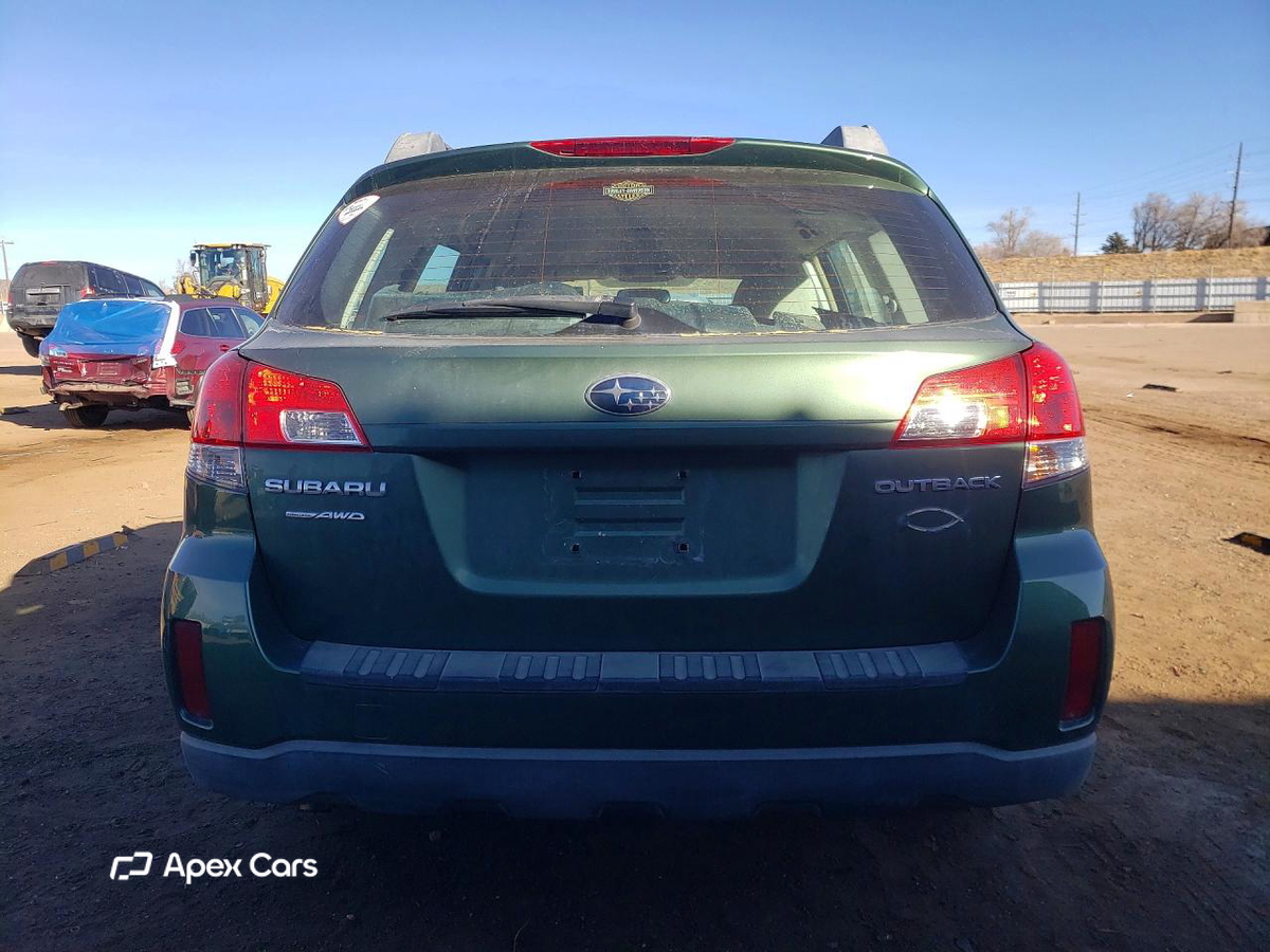 Subaru Outback 2011