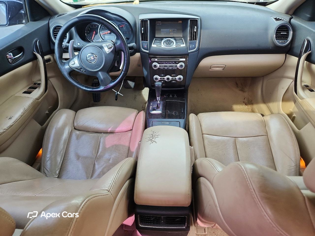 Nissan Maxima 2014
