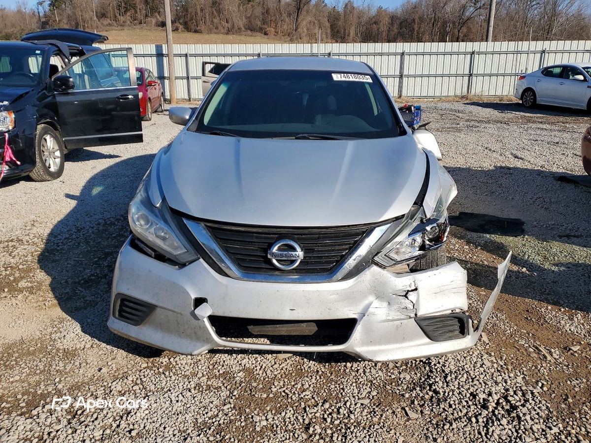 Nissan Altima 2017