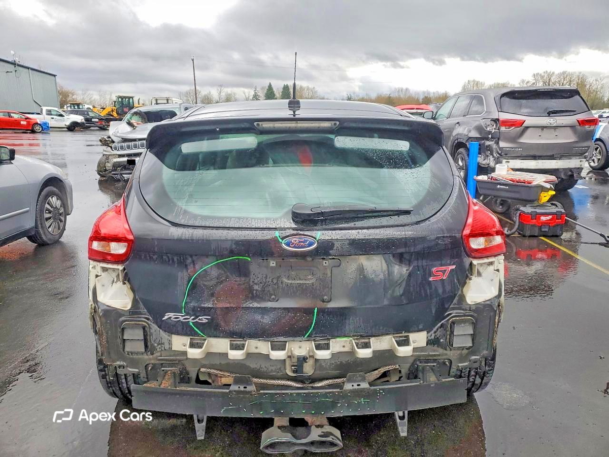 Ford Focus 2015