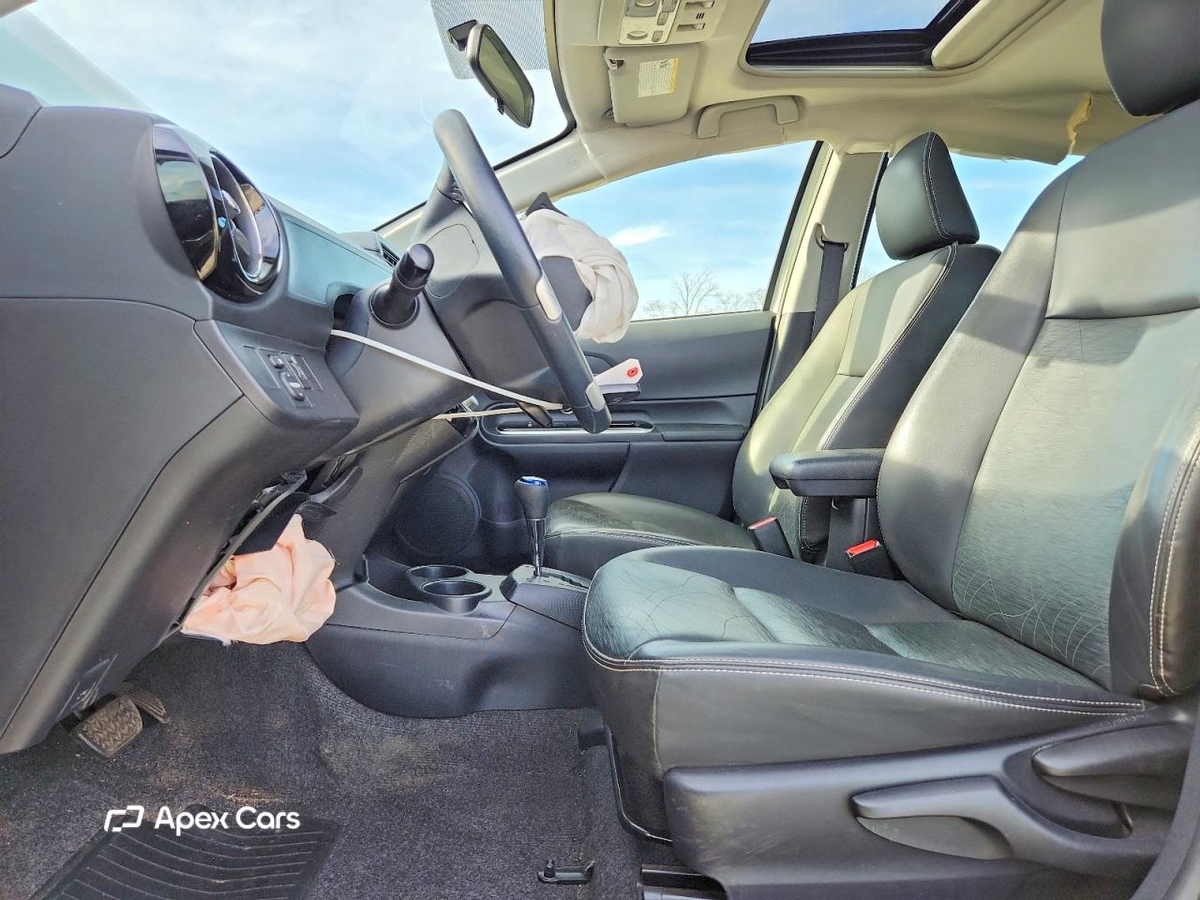 Toyota Prius 2015