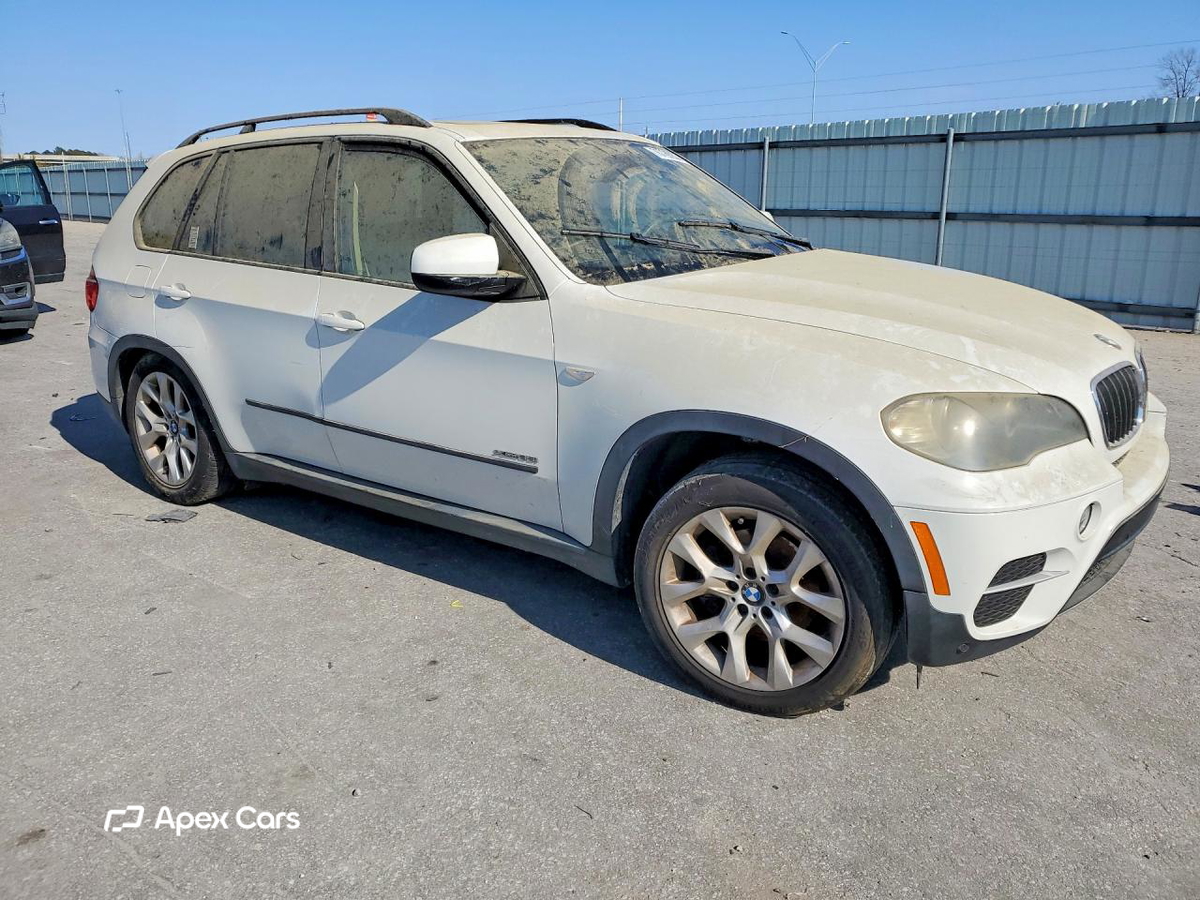 BMW X5 2011