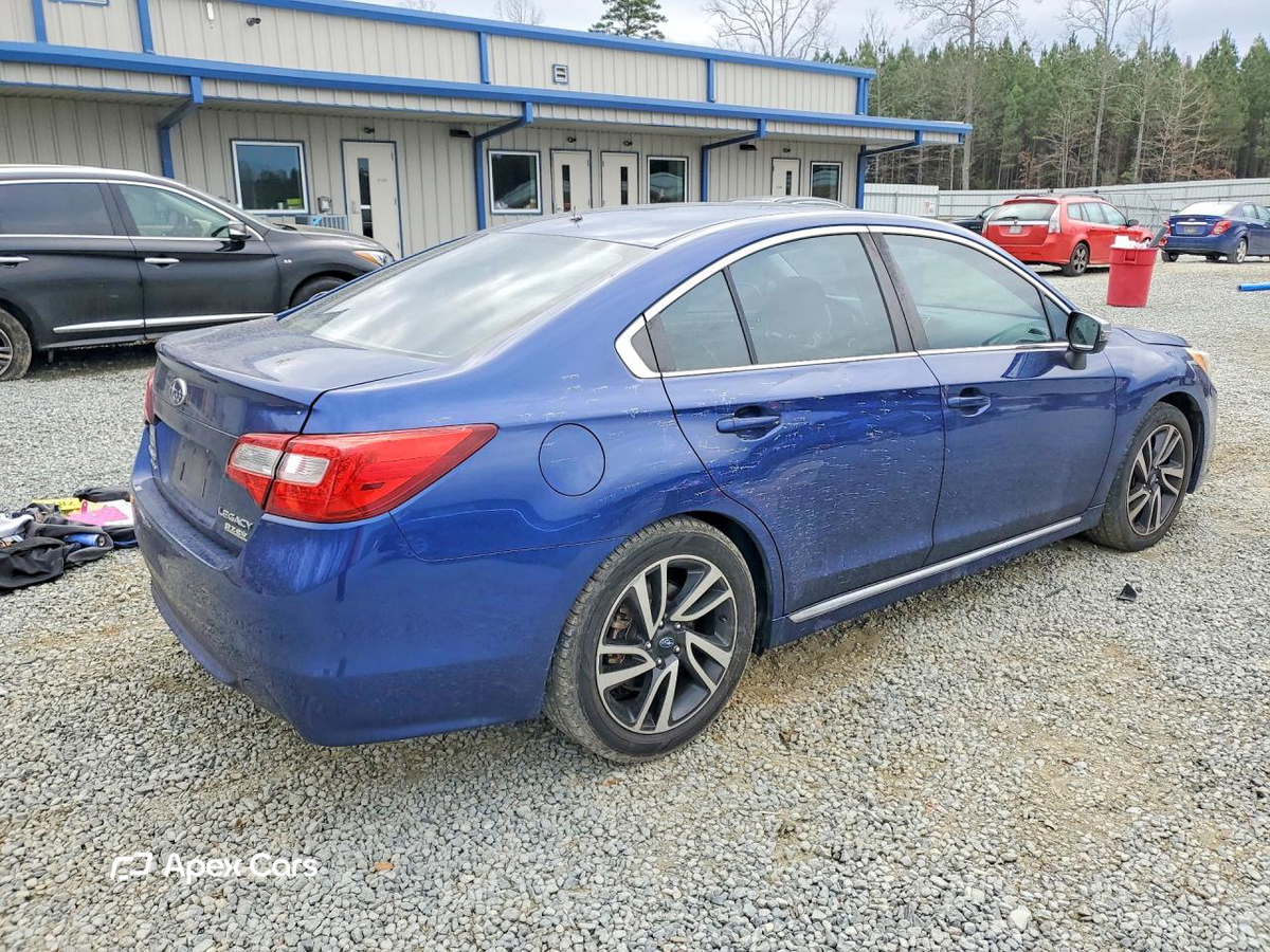Subaru Legacy 2017