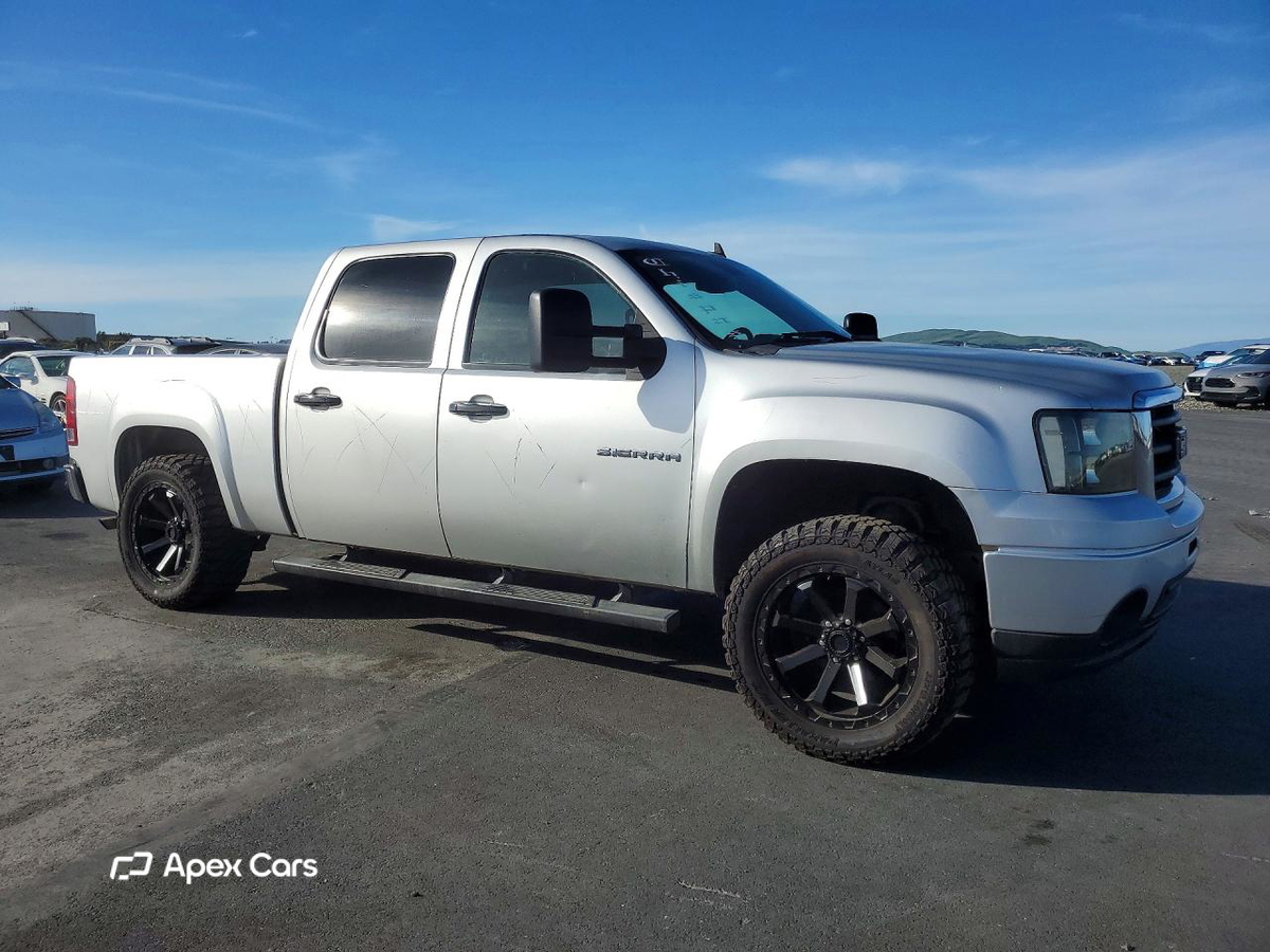 GMC Sierra 2010