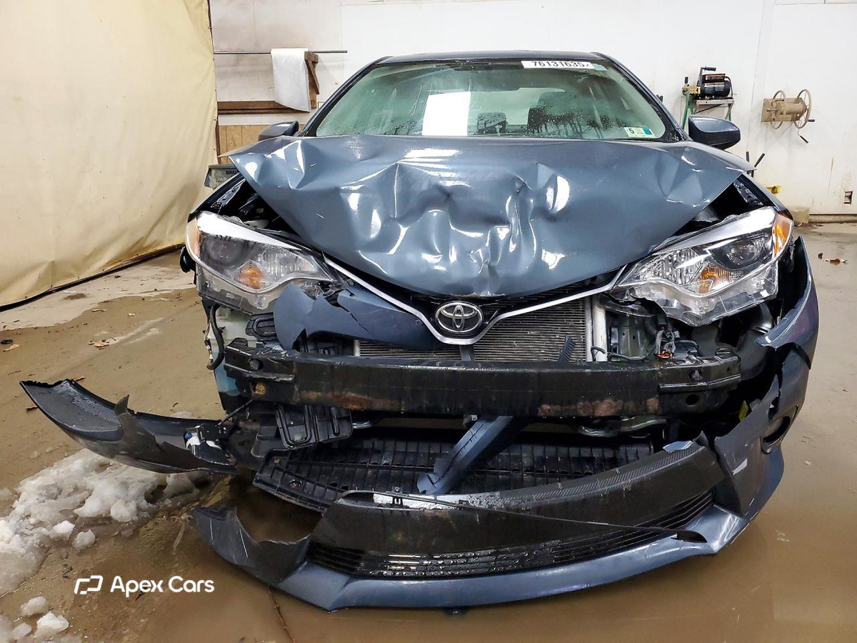 Toyota Corolla 2015