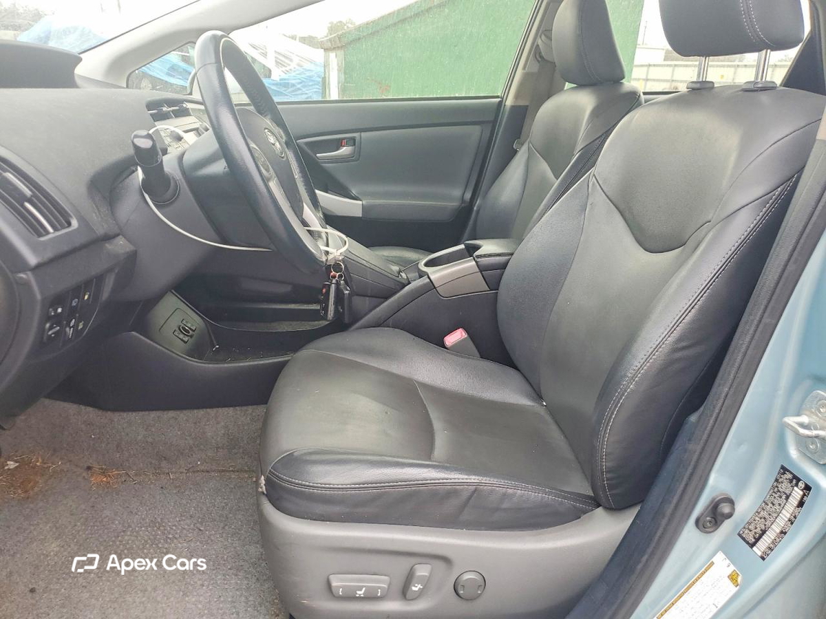 Toyota Prius 2012