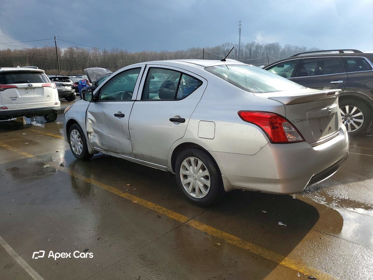 Nissan Versa 2018
