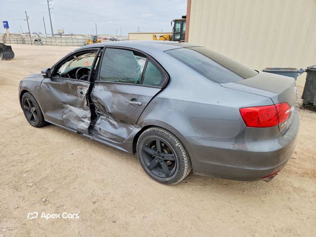 Volkswagen Jetta 2012