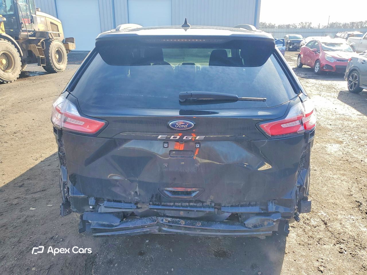 Ford Edge 2021