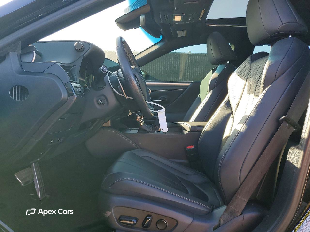 Lexus ES 2023