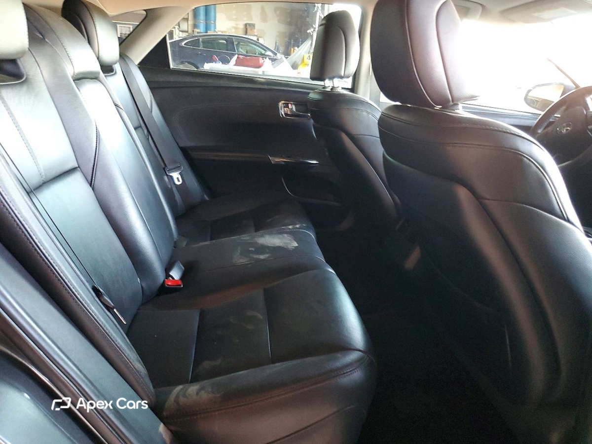 Toyota Avalon 2016