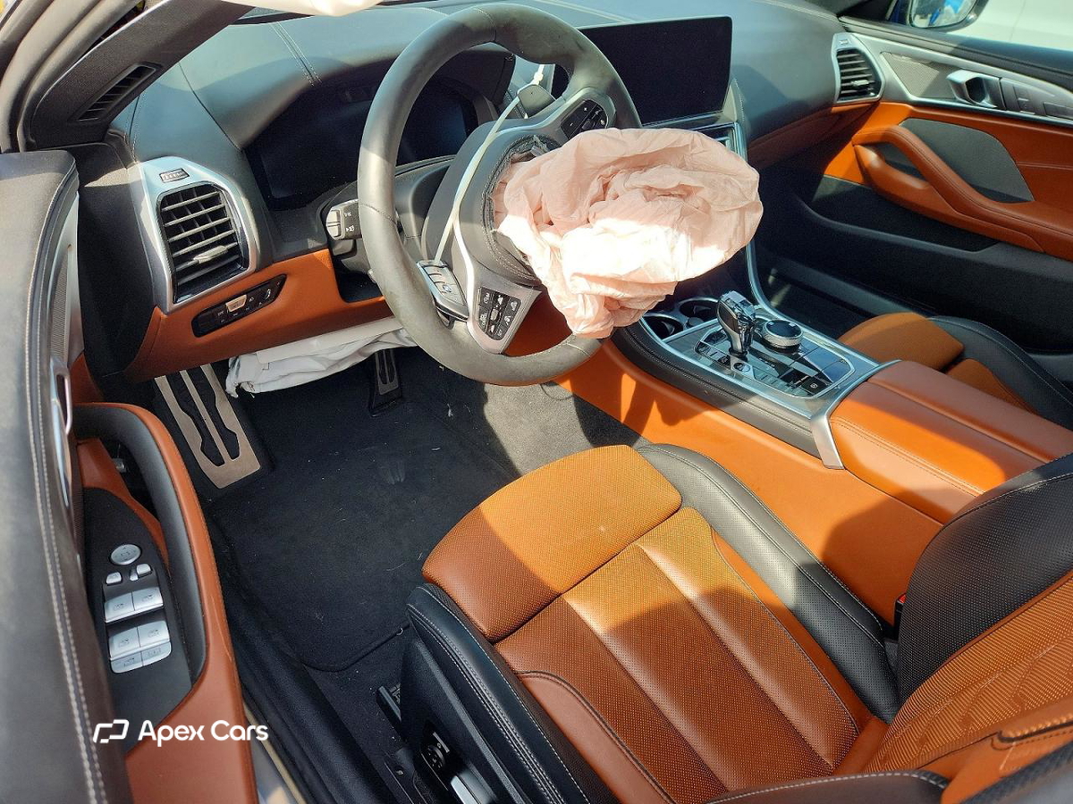 BMW Series 8 2025