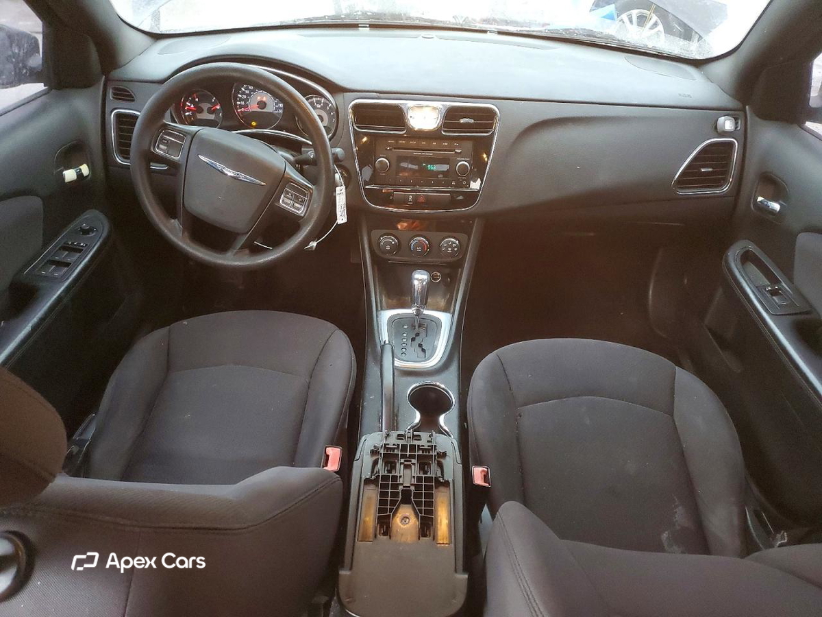 Chrysler 200 2012