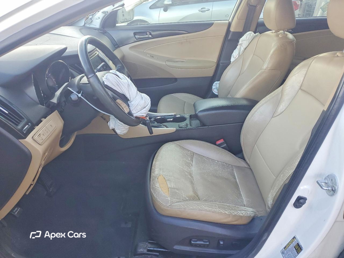 Hyundai Sonata 2013