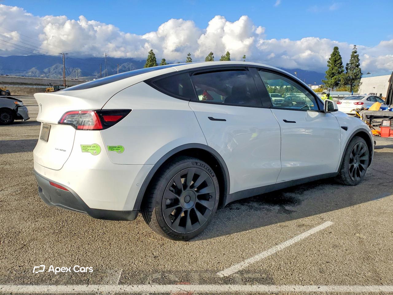 Tesla Model Y 2022