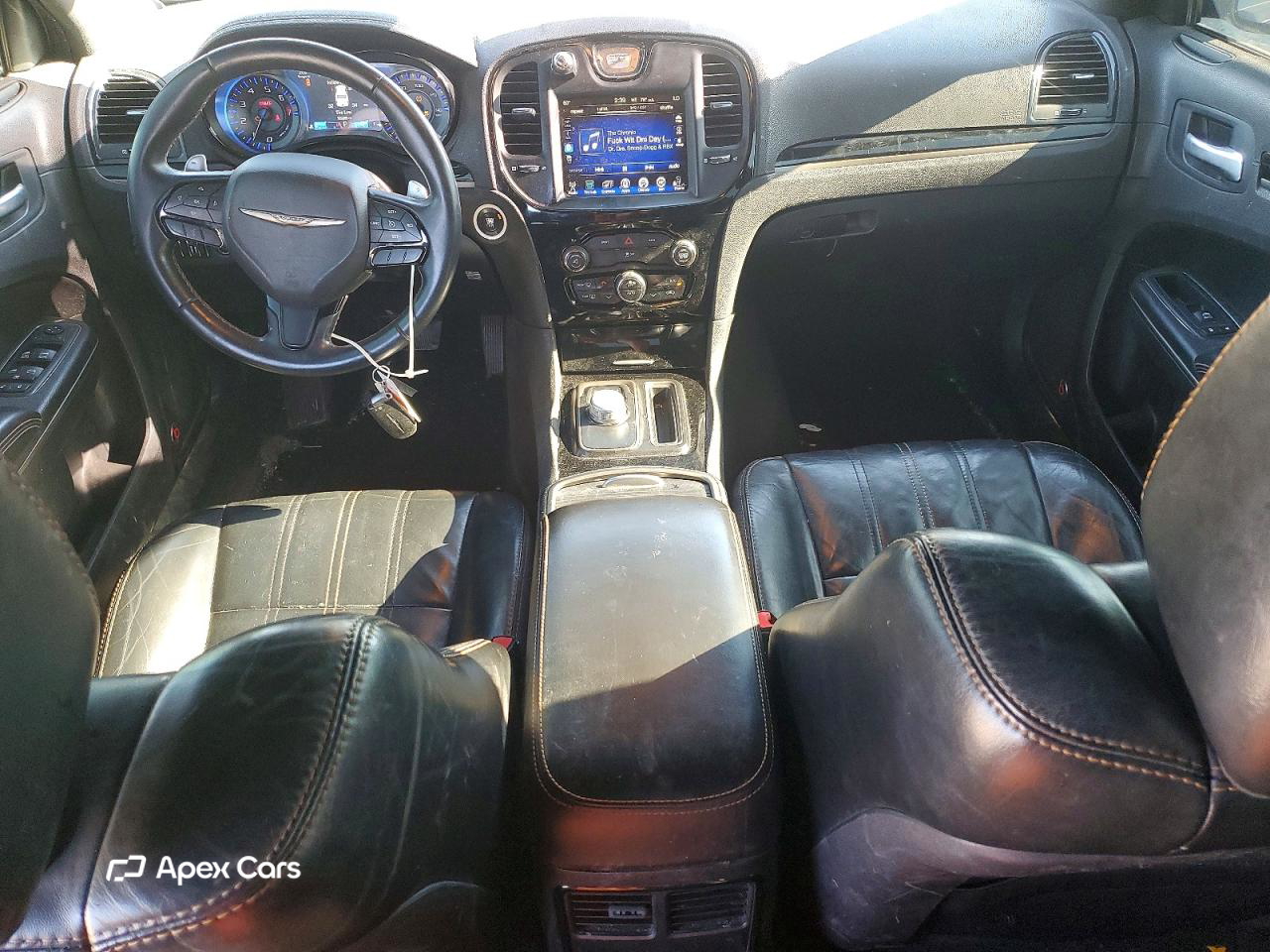 Chrysler 300 2016