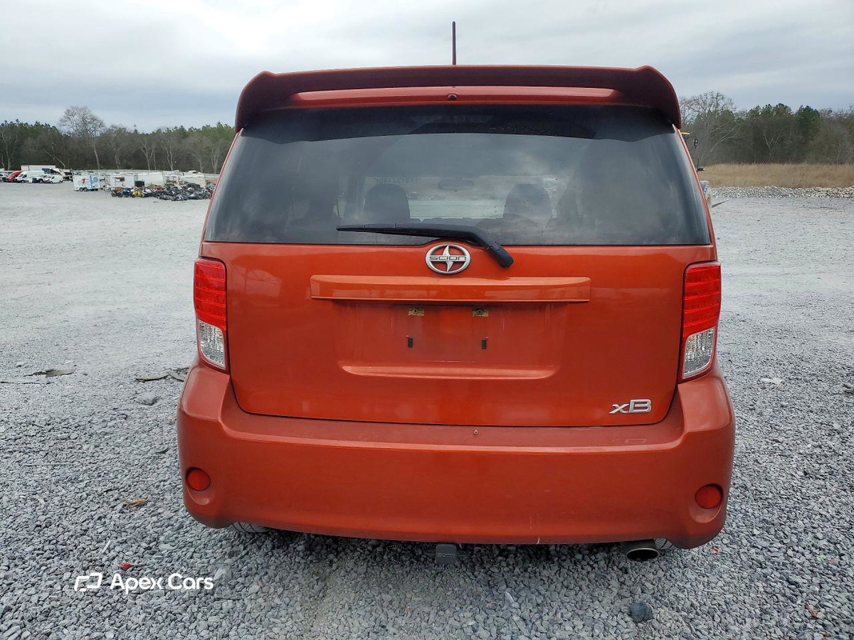 Scion xB 2012