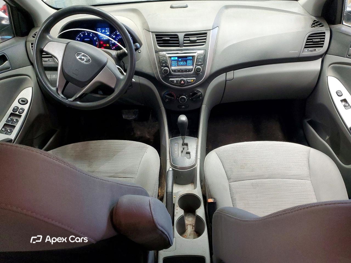 Hyundai Accent 2015