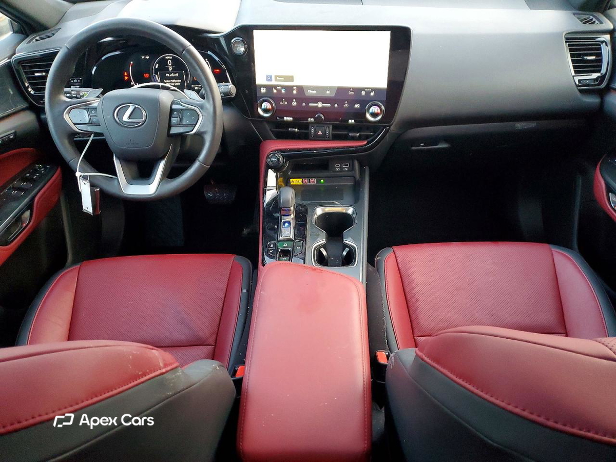Lexus NX 2023