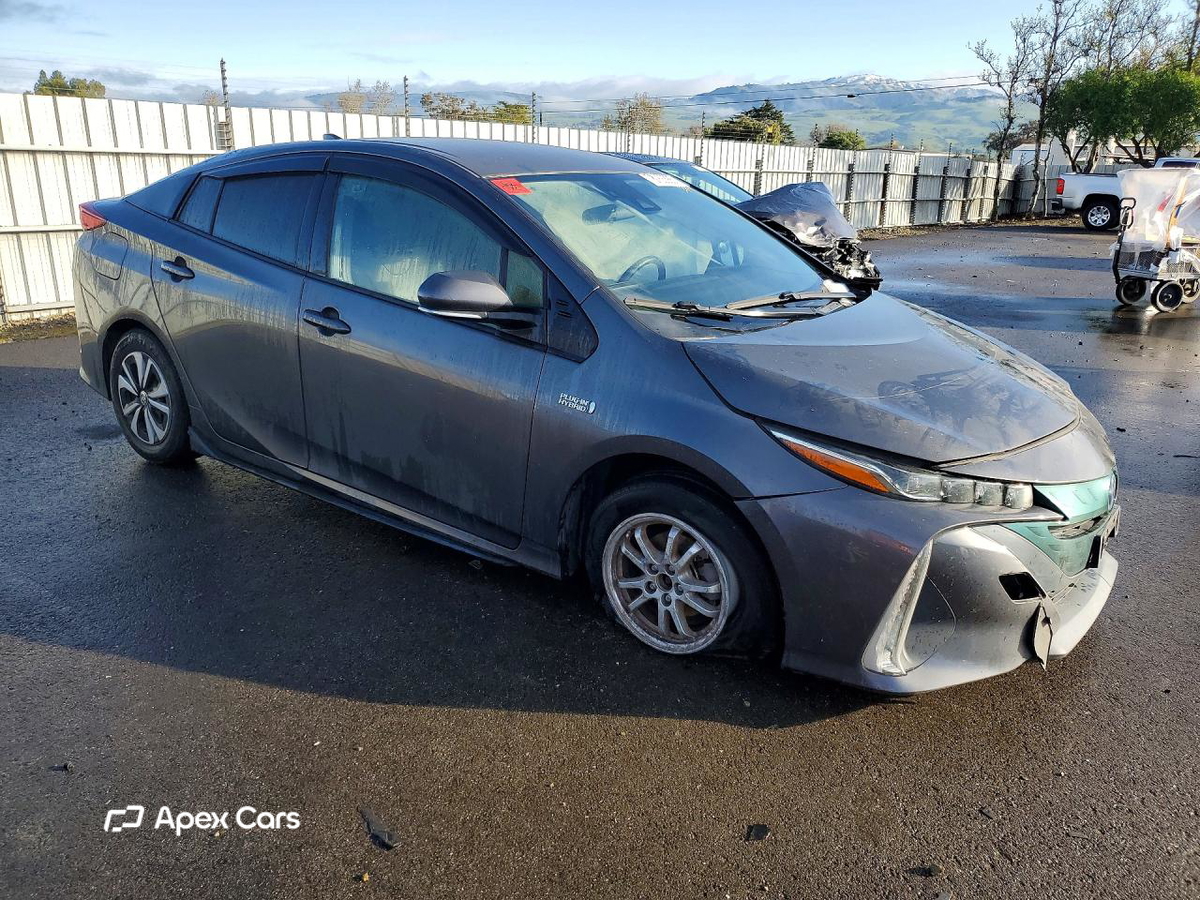 Toyota Prius 2017