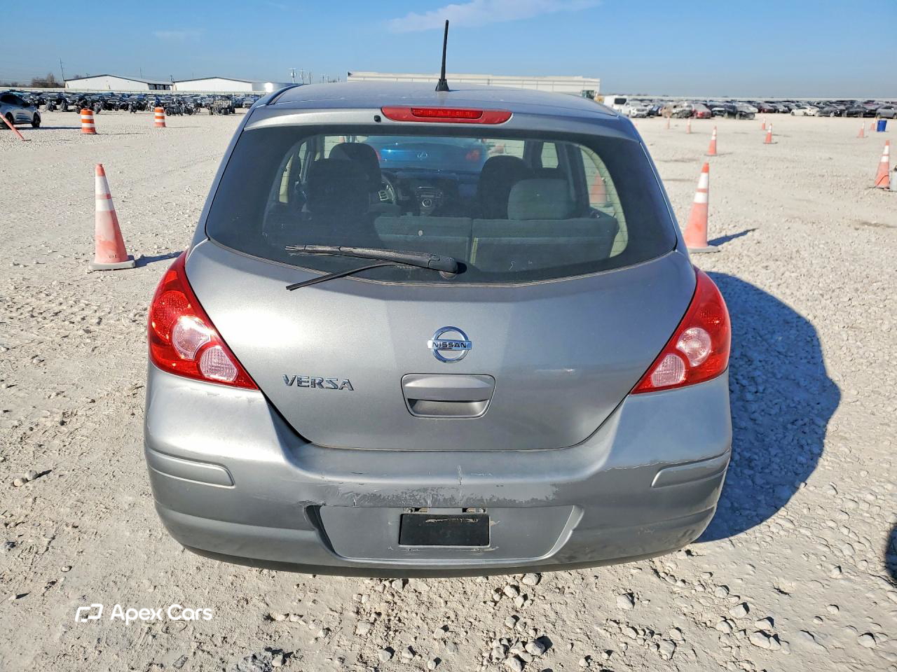Nissan Versa 2012