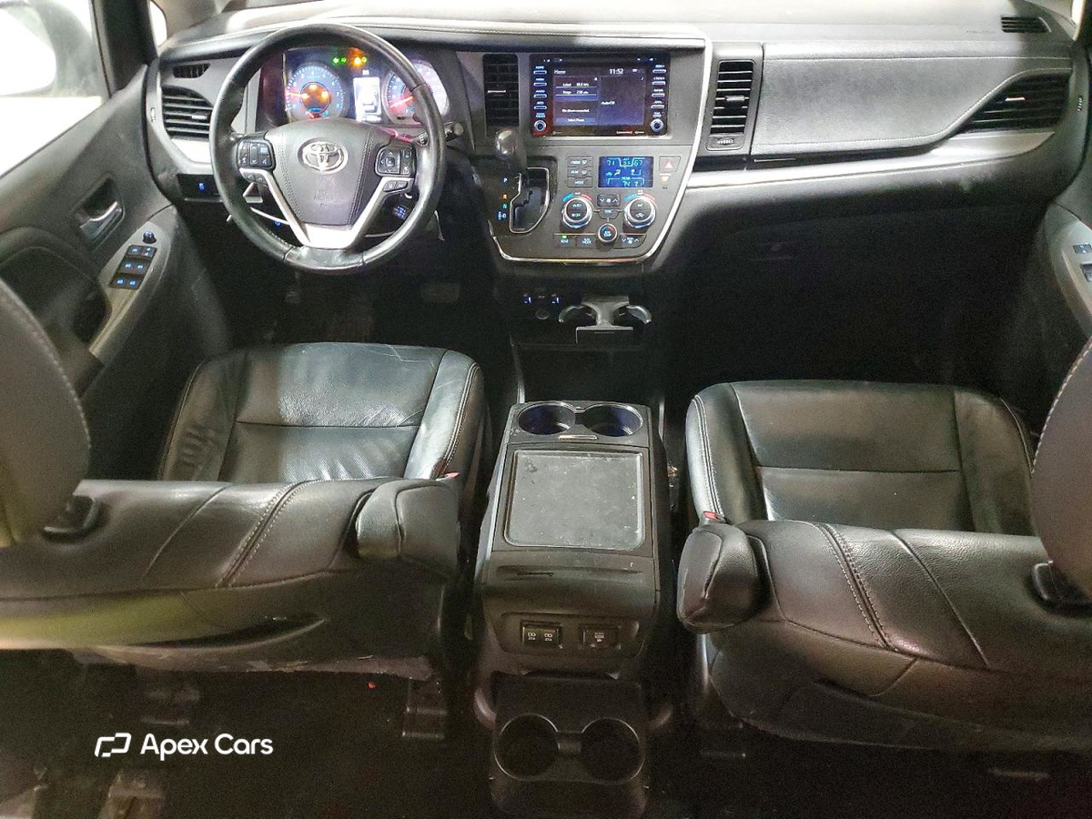 Toyota Sienna 2018