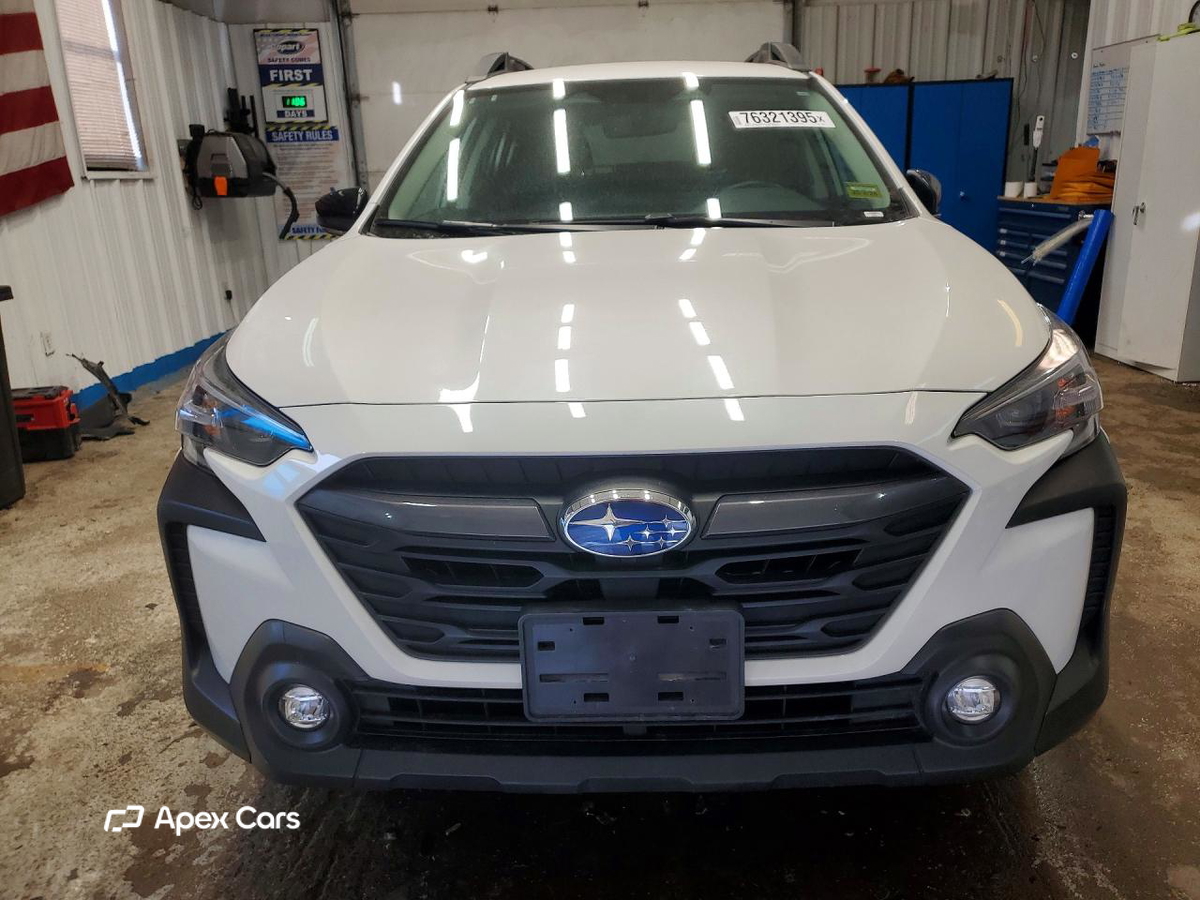 Subaru Outback 2025