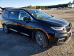 Chrysler Pacifica 2024
