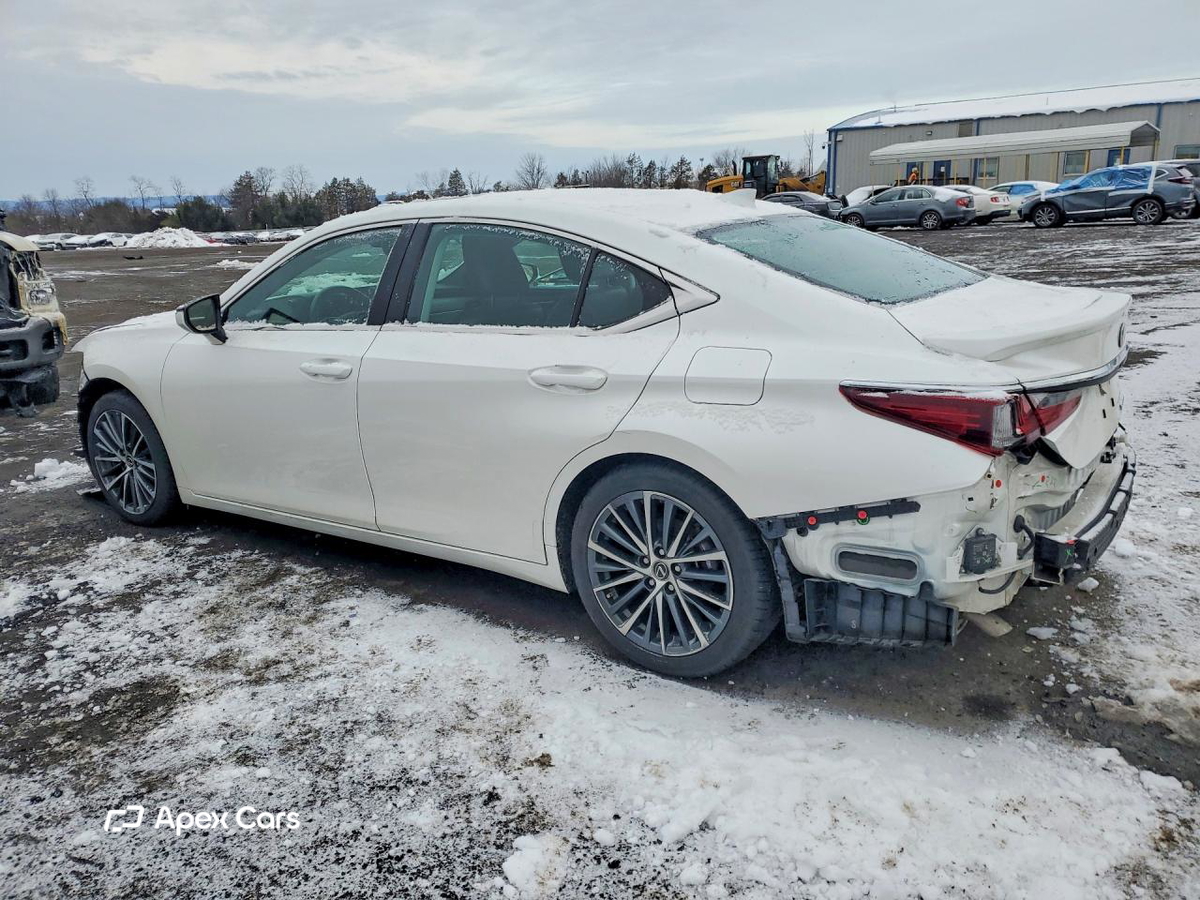 Lexus ES 2024