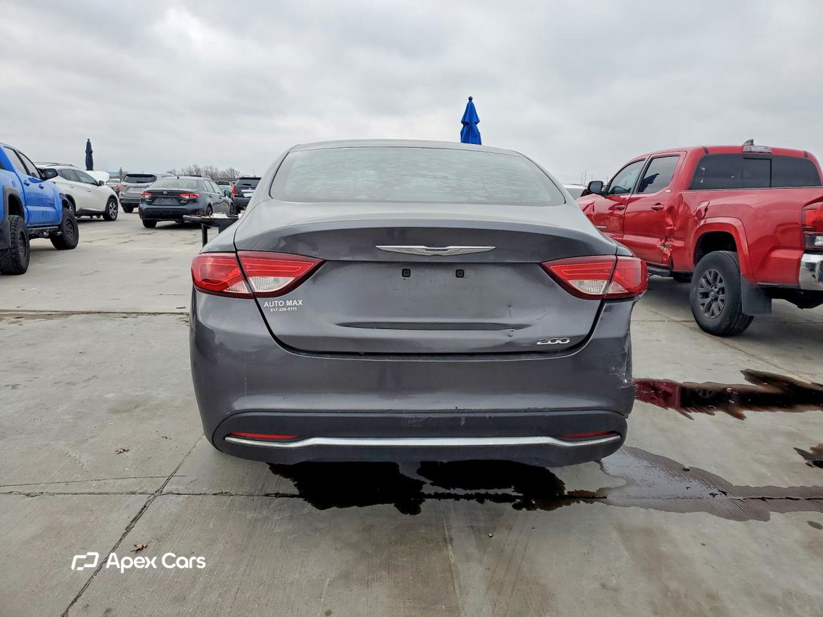 Chrysler 200 2015