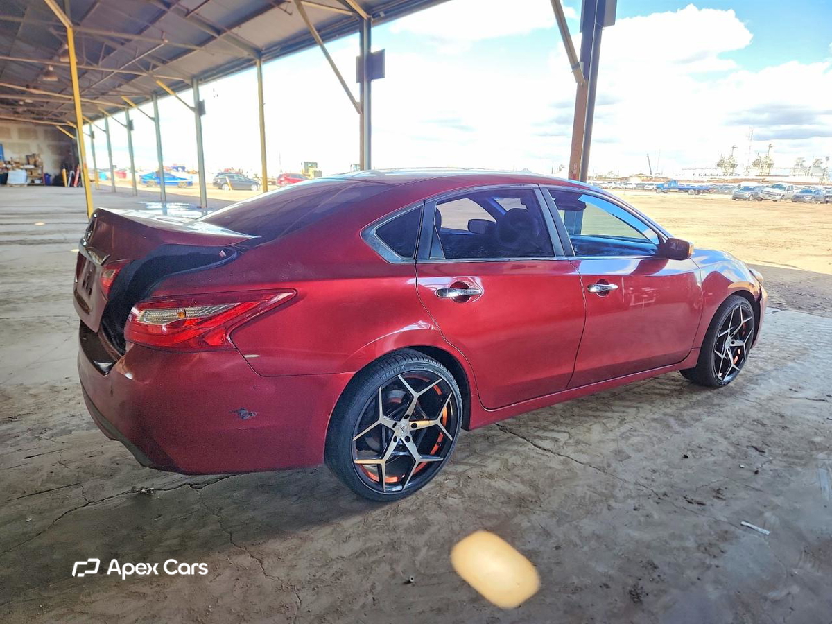Nissan Altima 2016