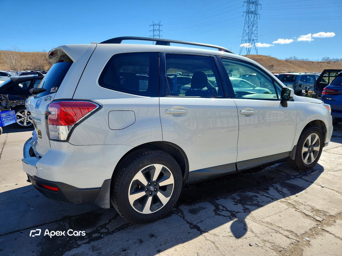 Subaru Forester 2017