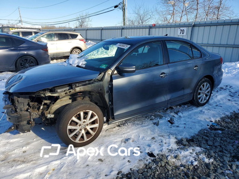 Volkswagen Jetta 2012 - Image 1 of 13