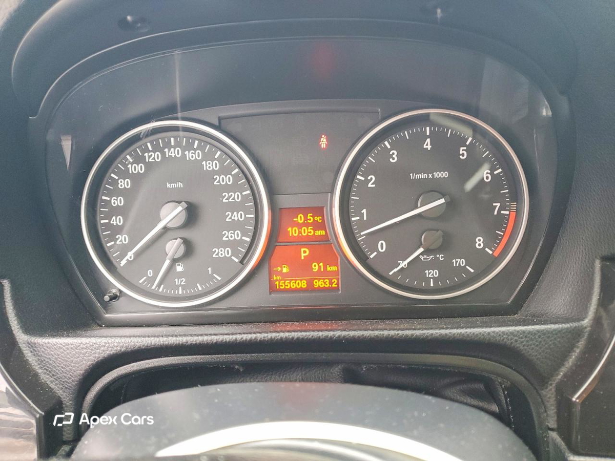 BMW Series 3 2011