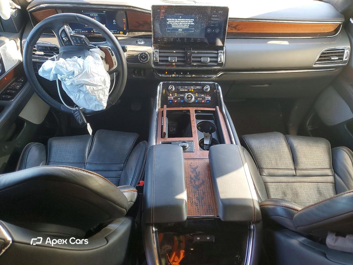Lincoln Navigator 2024