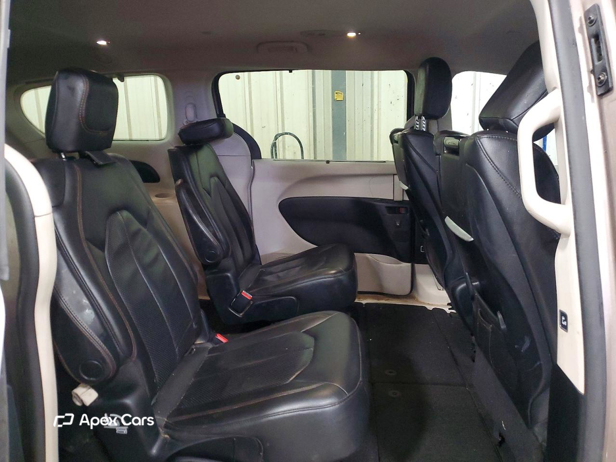 Chrysler Pacifica 2017