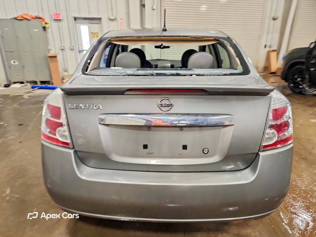 Nissan Sentra 2011