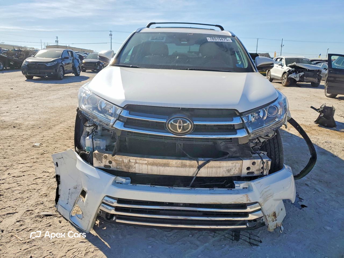 Toyota Highlander 2017