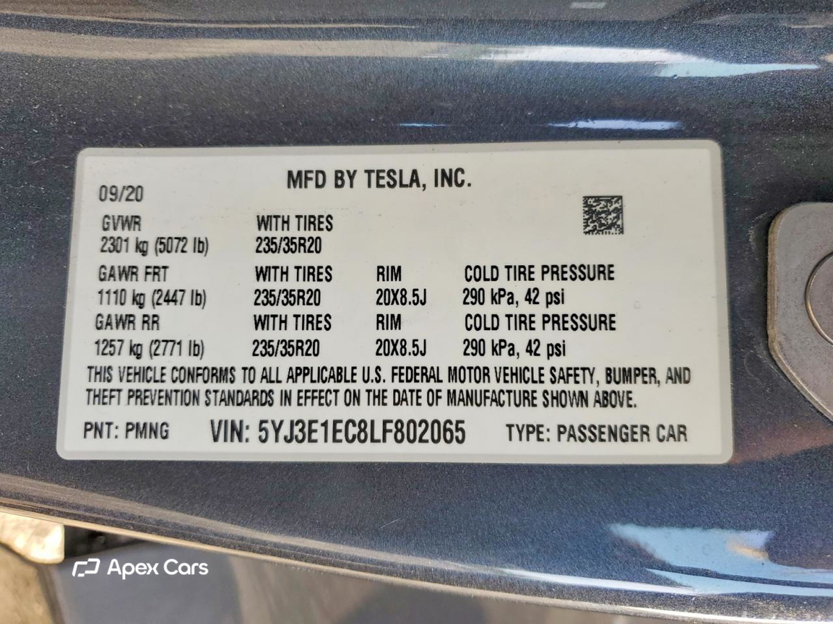 Tesla Model 3 2020