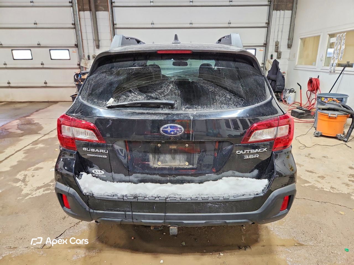 Subaru Outback 2018