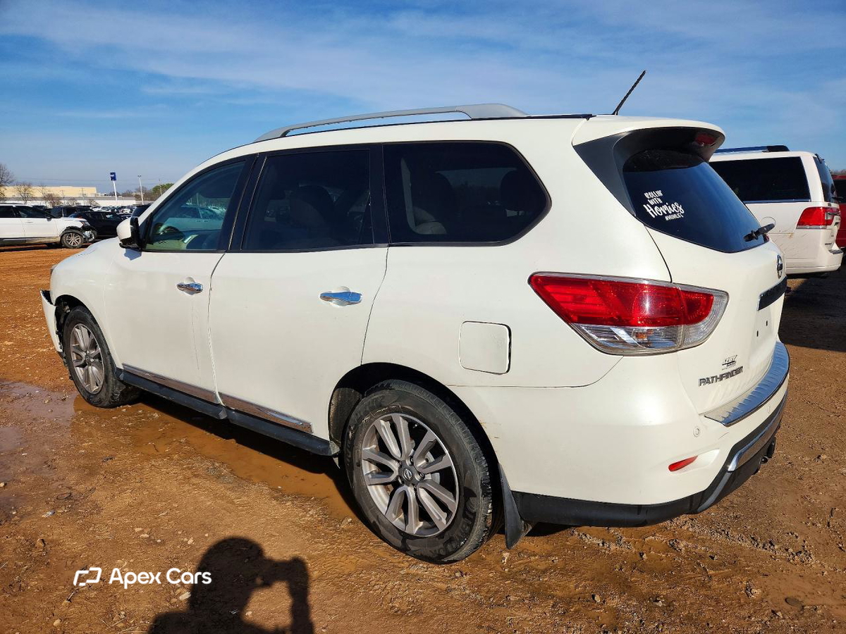 Nissan Pathfinder 2016