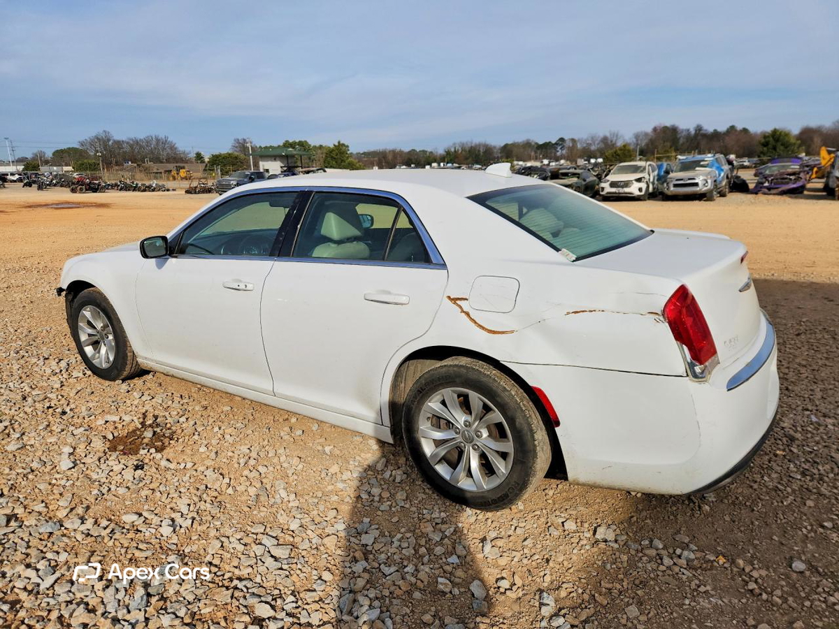 Chrysler 300 2016