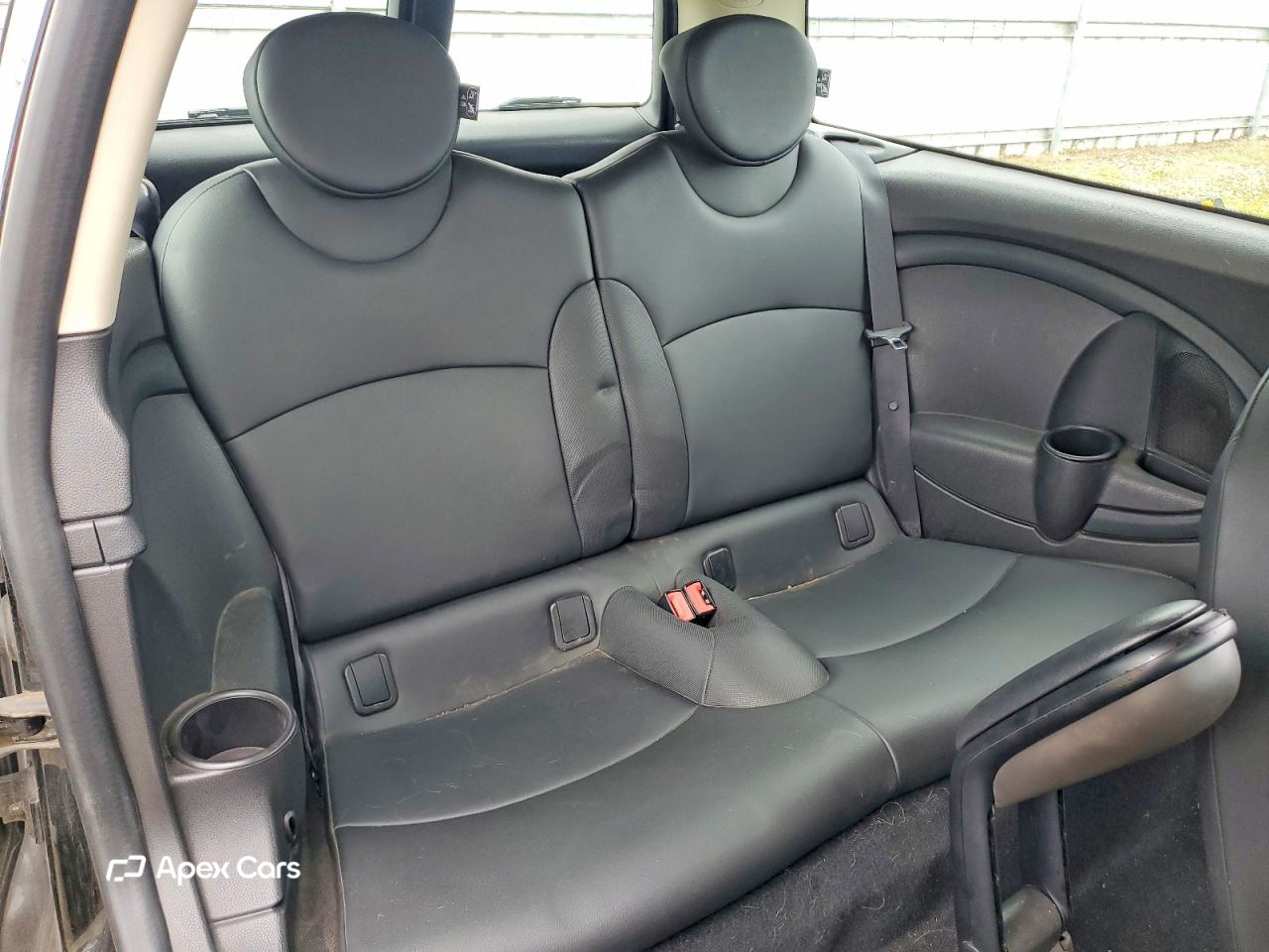 MINI Cooper 2012