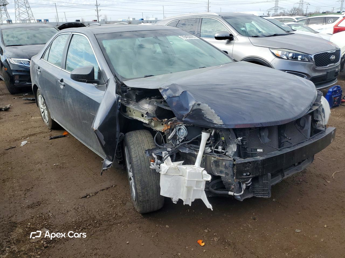 Toyota Camry 2012