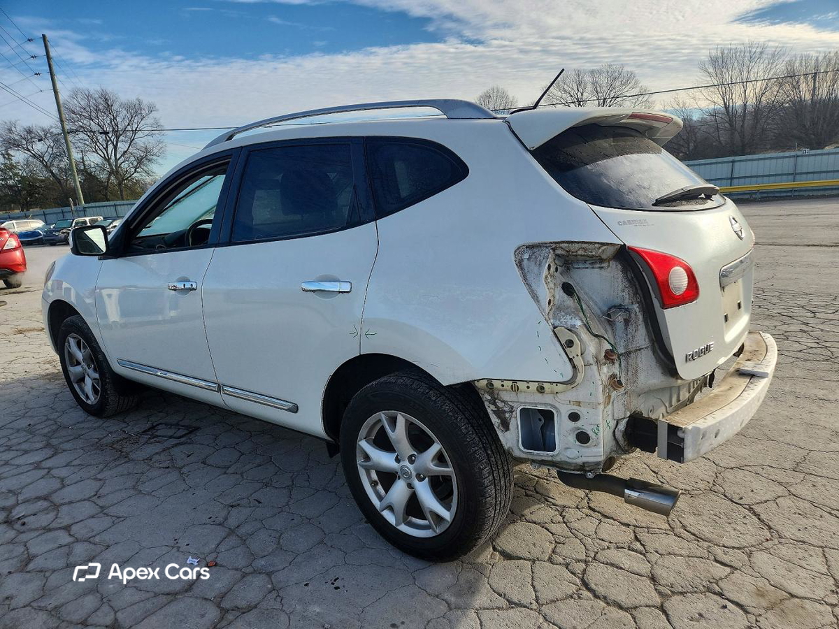 Nissan Rogue 2011