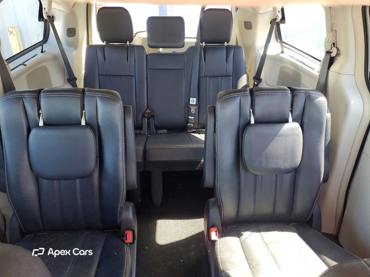 Chrysler Voyager 2014